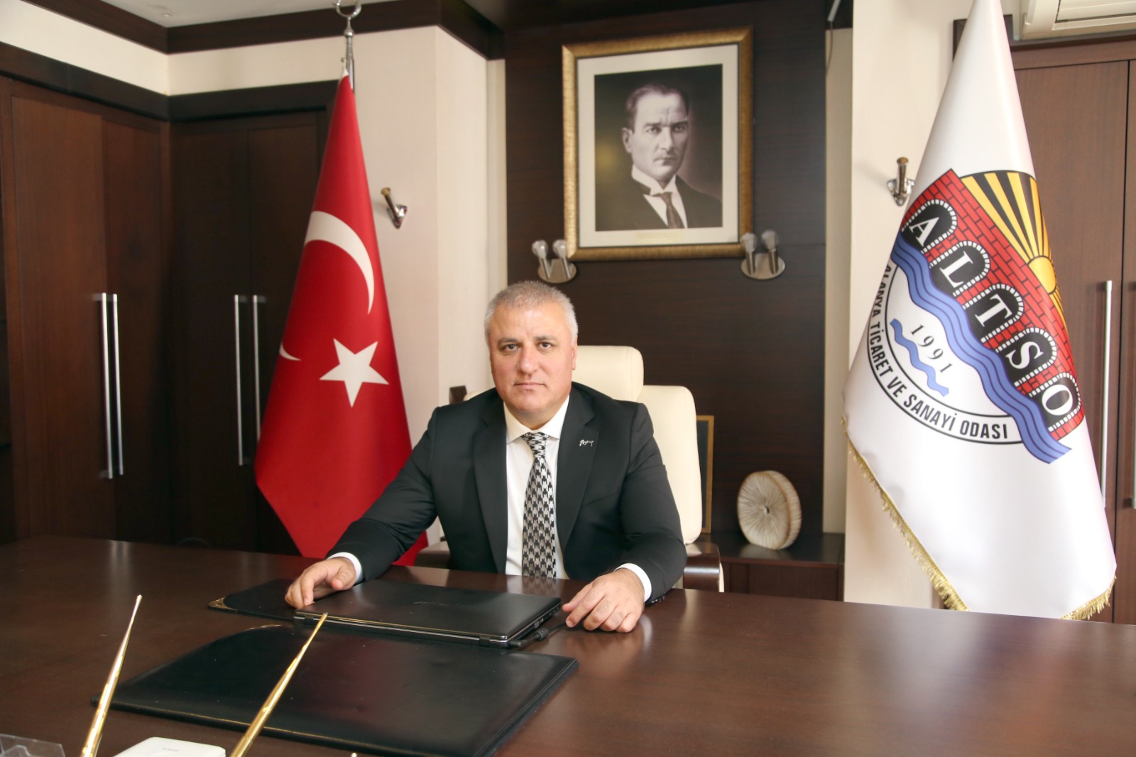 ERDEM’DEN YÜREKLERE SU SERPEN AÇIKLAMA