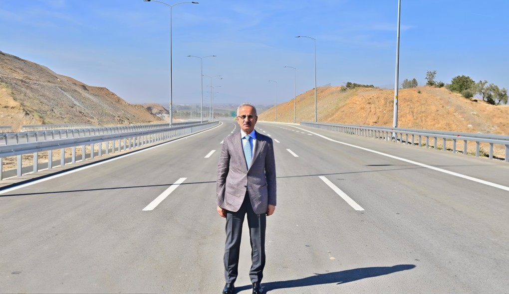 Aydın-Denizli Otoyolu yarın hizmete başlayacak – Birlik Haber Ajansı