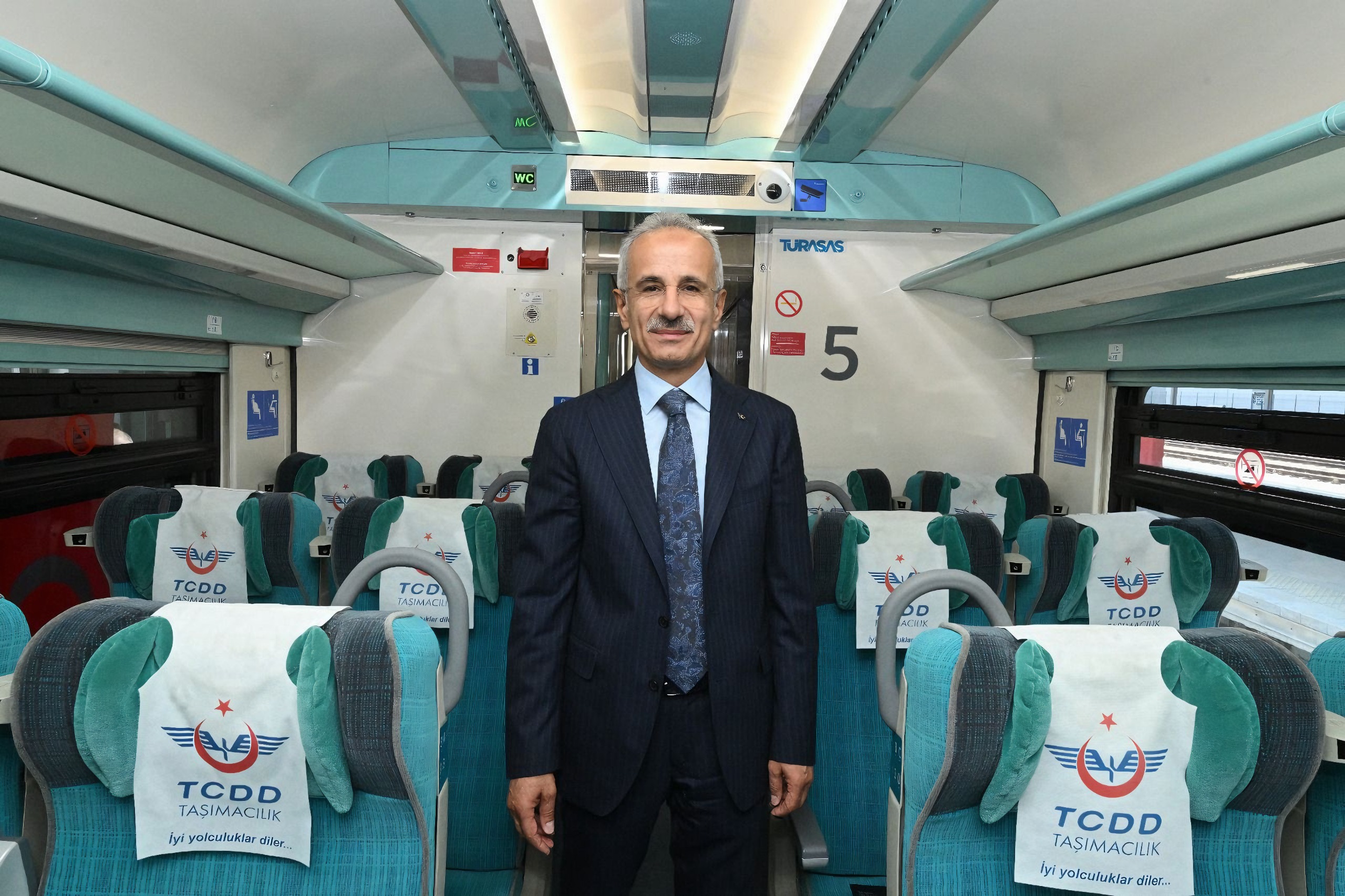 Bakan Uraloğlu duyurdu; Ara tatilde YHT’lere ek sefer – Birlik Haber Ajansı