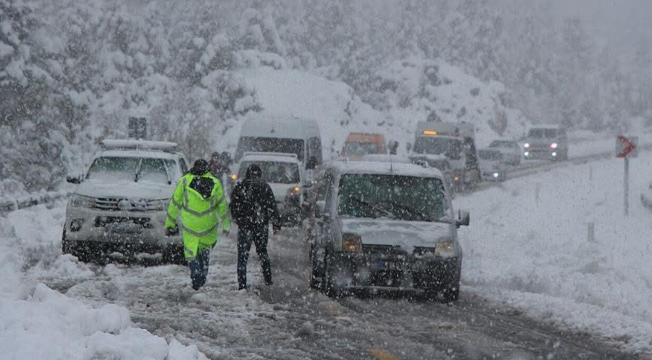 Alacabel’de kar kalınlığı 15 santimetreye ulaştı – Birlik Haber Ajansı