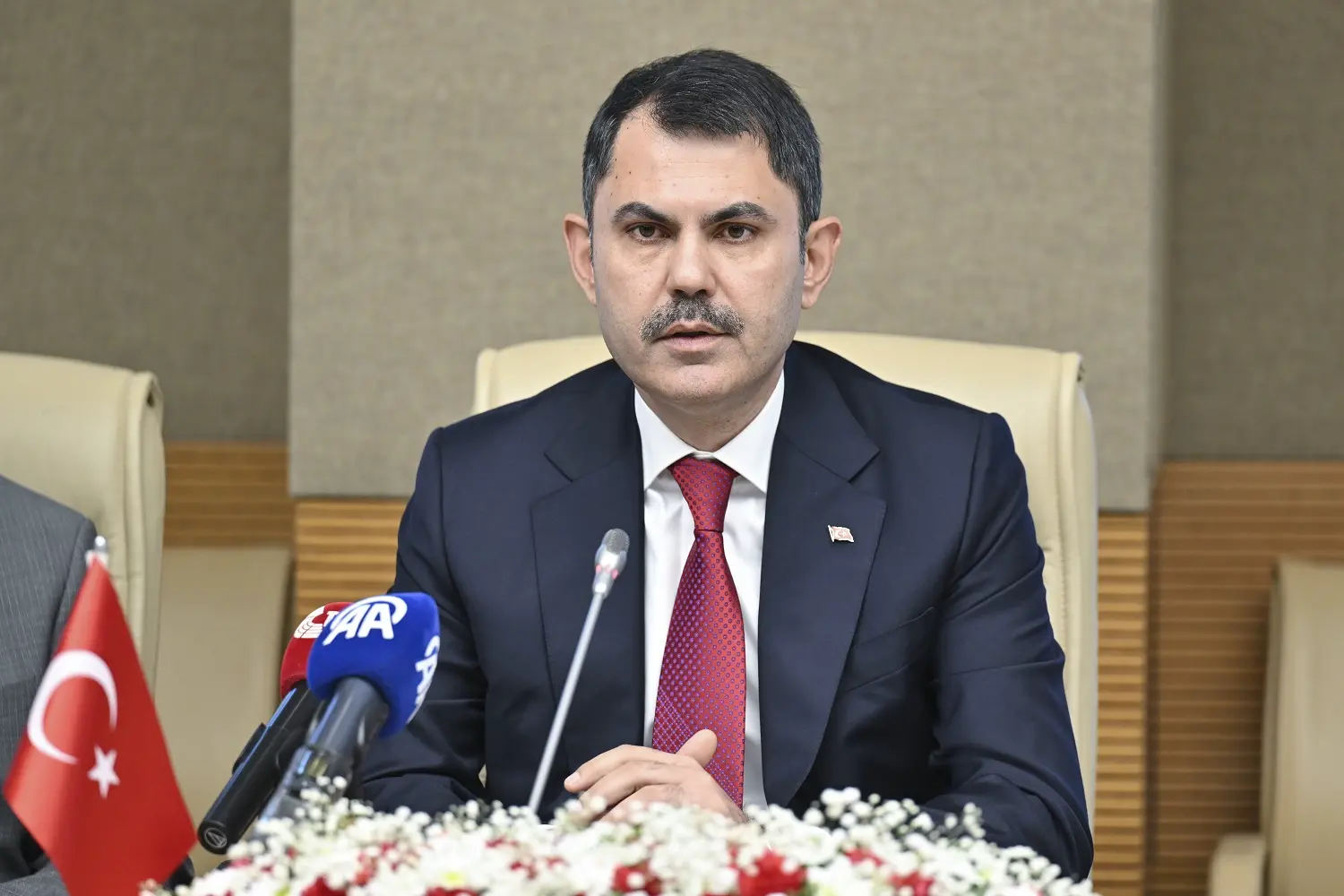 Murat Kurum: Deprem sonrası bin 399 yapı ihbarı aldık, az hasarlı 7 bina var – Birlik Haber Ajansı