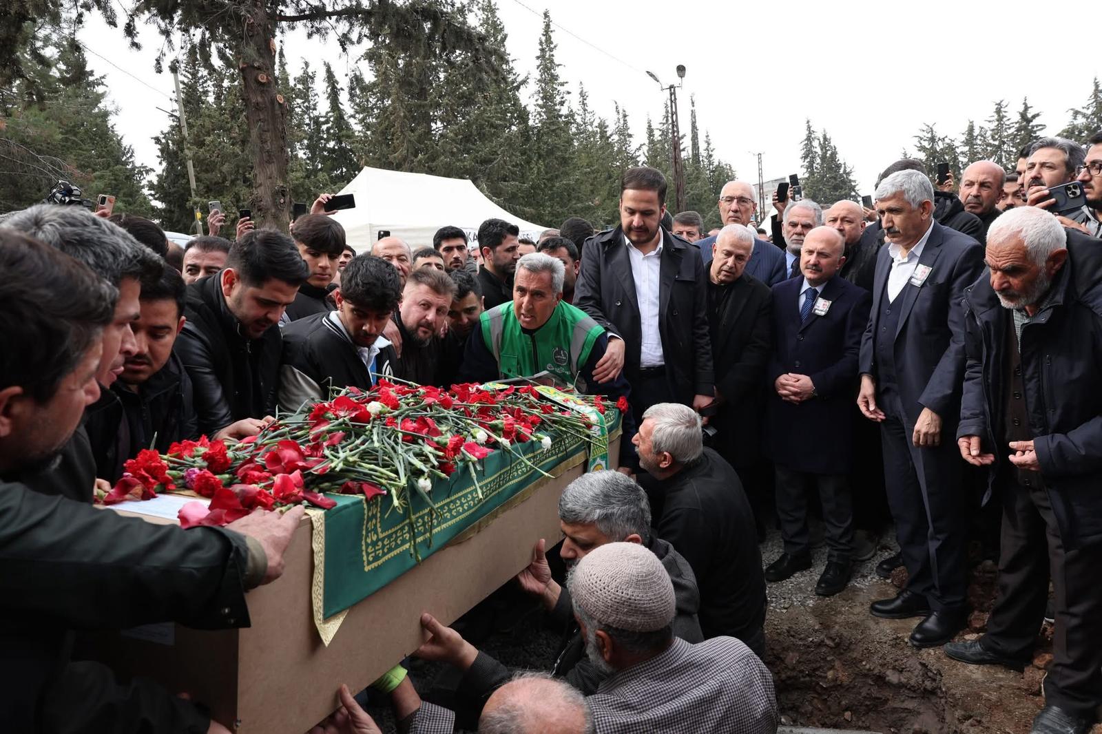 Kahtalı Miçe son yolculuğuna uğurlandı – Birlik Haber Ajansı