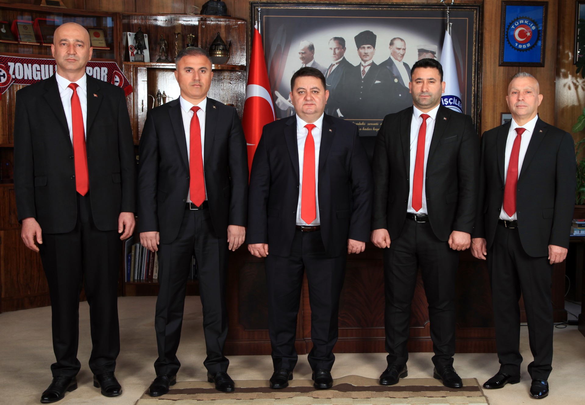 GMİS Genel Başkanı Hakan Yeşil: “Ulusal egemenliğimizin 105. yılı kutlu olsun” – Birlik Haber Ajansı