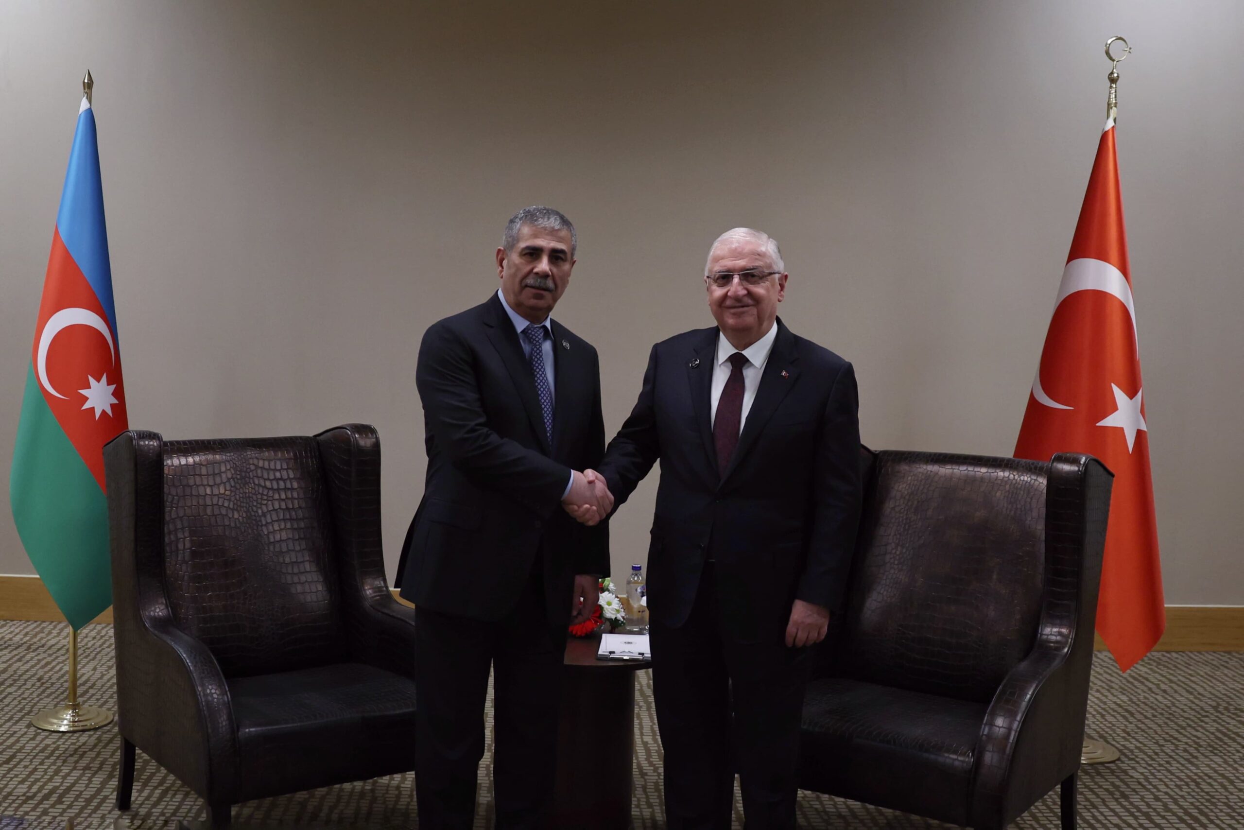 Bakan Güler, Azerbaycanlı mevkidaşı Hasanov ile bir araya geldi – Birlik Haber Ajansı