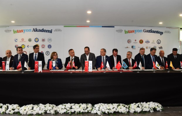 Dr. Ekrem Aslan’a stratejik görev: İstasyon Akademi genel koordinatörü oldu – Birlik Haber Ajansı