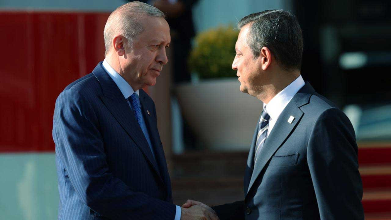Cumhurbaşkanı Erdoğan’dan CHP lideri Özel’e “Geçmiş Olsun” telefonu – Birlik Haber Ajansı