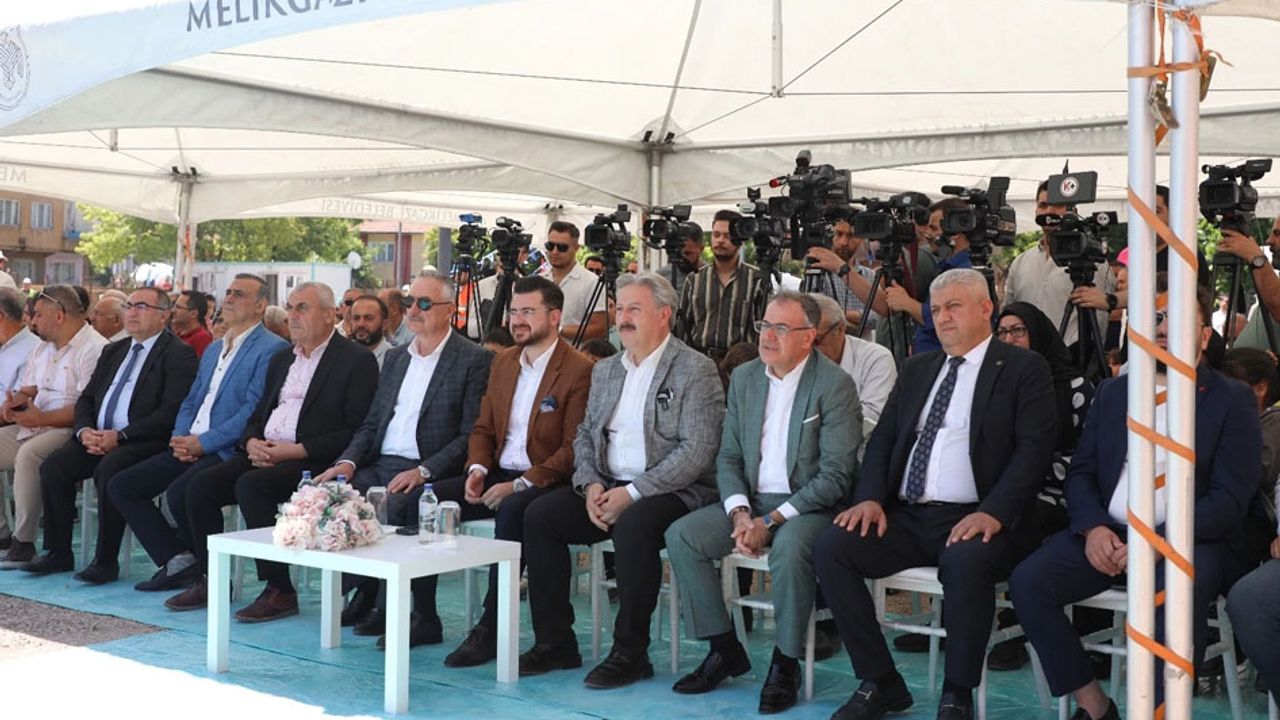Kayseri Melikgazi’de Aydınlıkevler’de dönüşüm başlıyor – Birlik Haber Ajansı