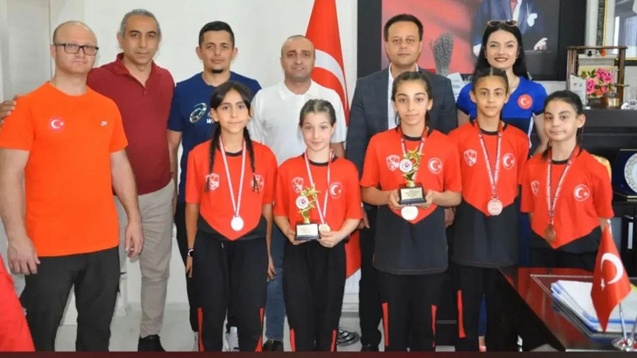 Güreşçilerden Türkiye Şampiyonası’nda büyük başarı – Birlik Haber Ajansı