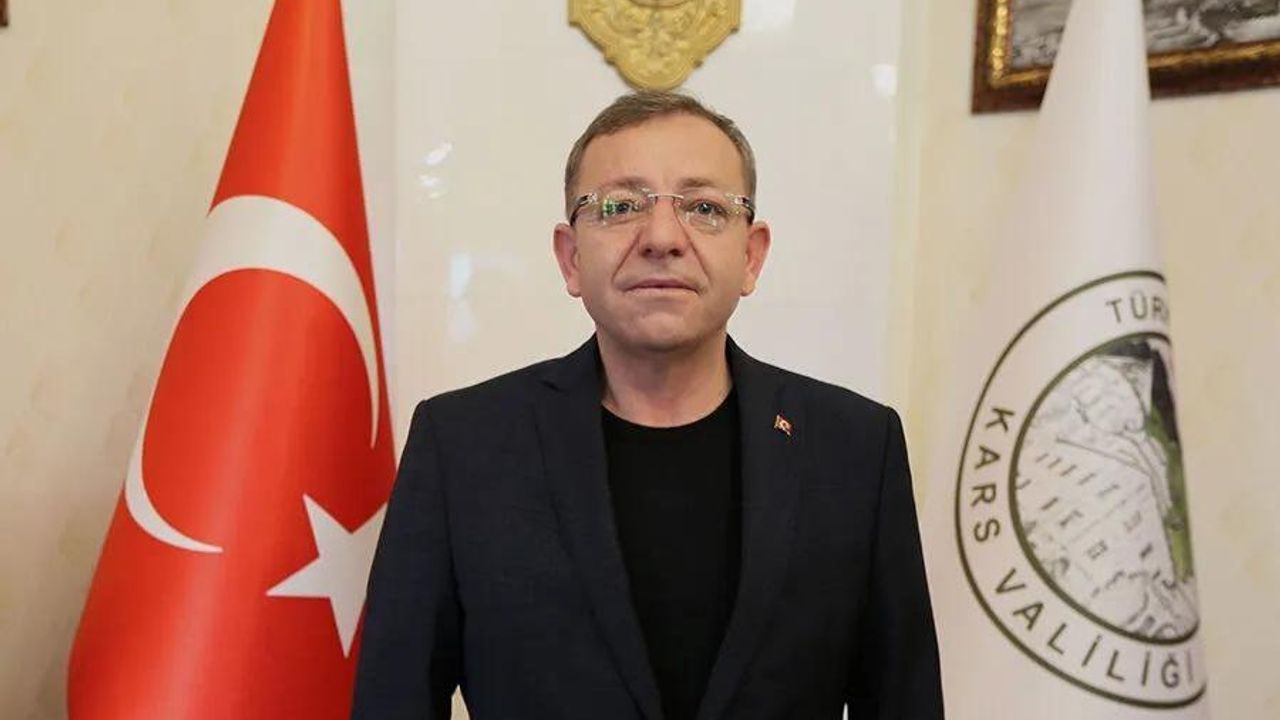 Kars Valisi Ziya Polat’tan YKS Uyarısı: “Sessiz ol, sınavı kolaylaştır” – Birlik Haber Ajansı