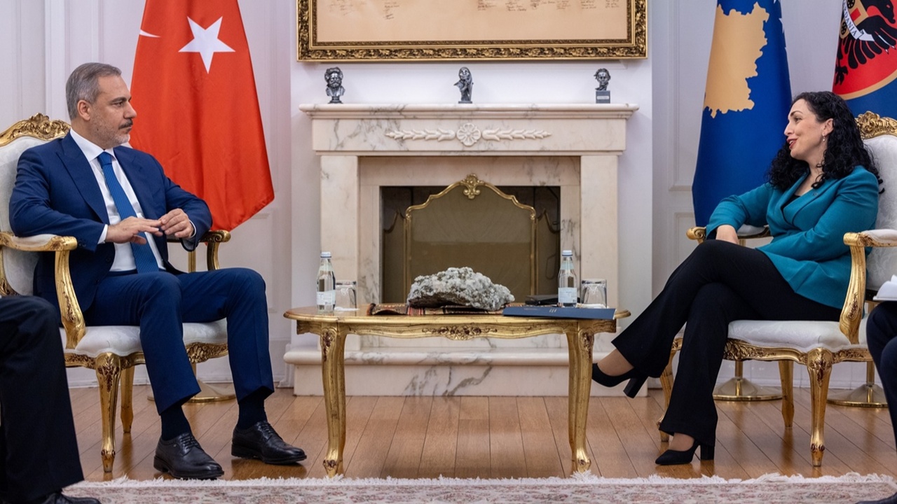 Bakan Fidan, Kosova Cumhurbaşkanı Osmani ile Tiran’da bir araya geldi – Birlik Haber Ajansı