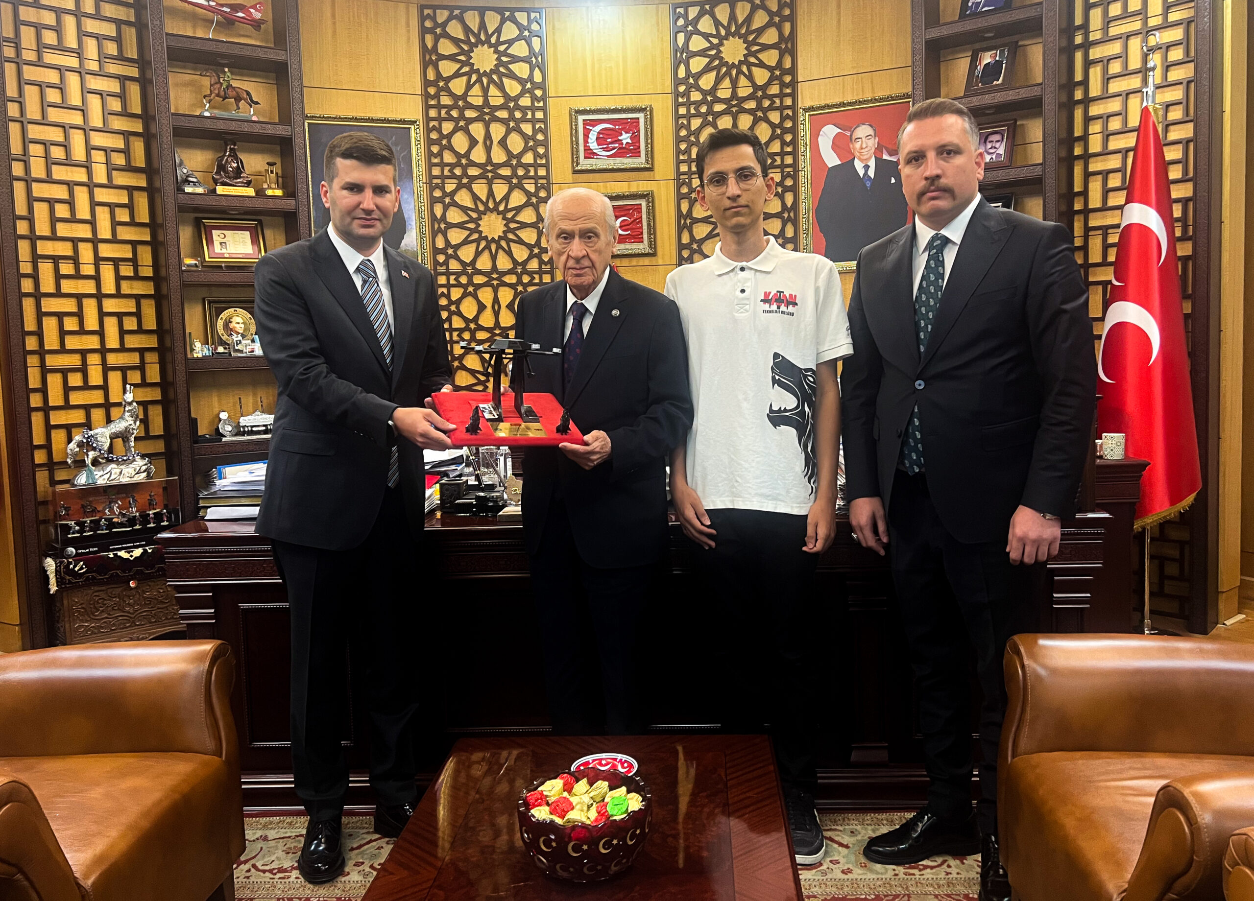 Türk gençliği göklere yükseliyor: “TÜRKHAN” ABD yolcusu – Birlik Haber Ajansı