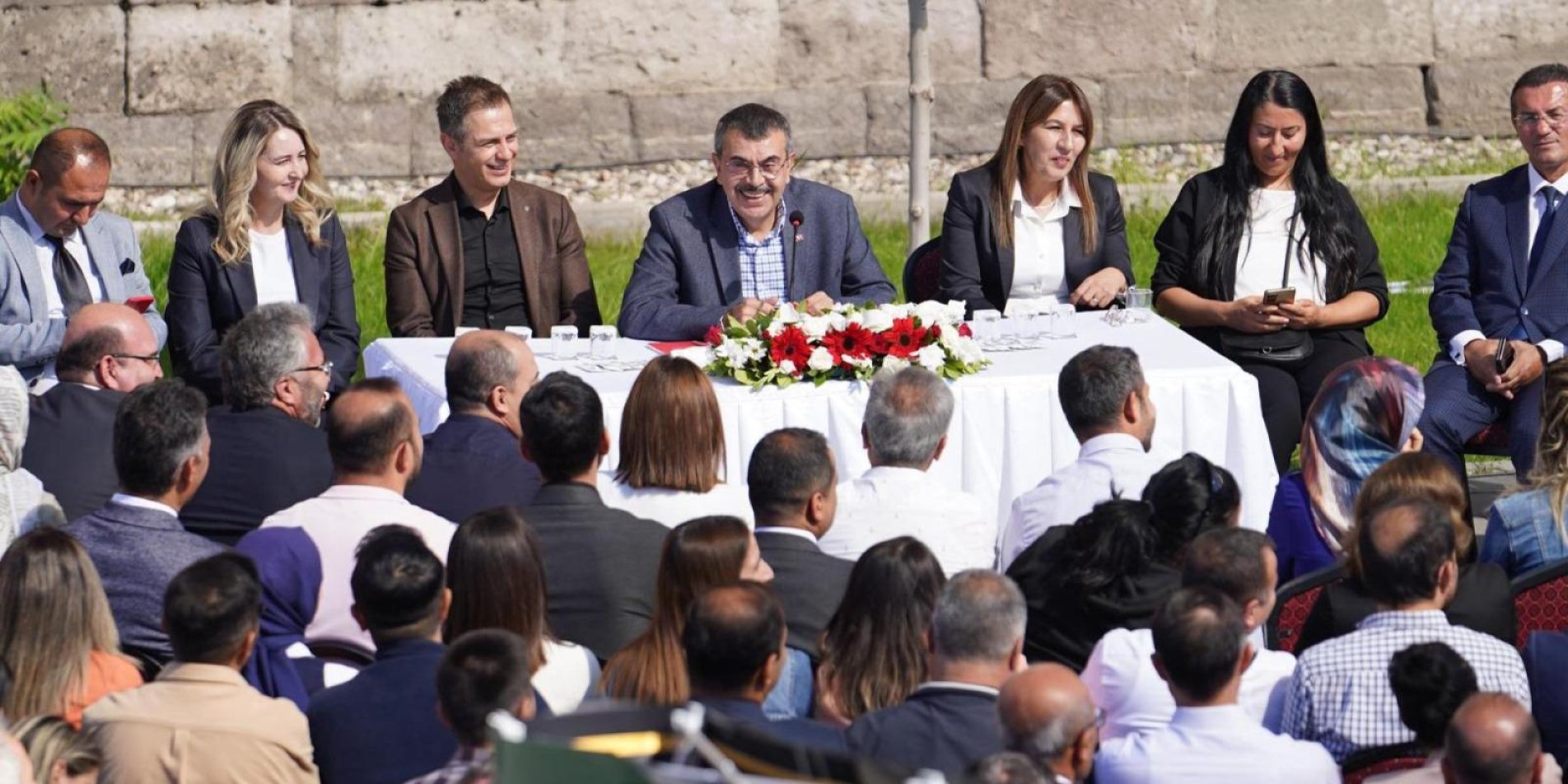 Öğretmenler Eğitime İstediği İl’de Katılabilecek – Birlik Haber Ajansı