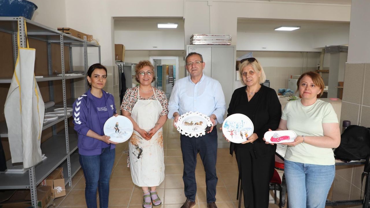 Kars Valisi Ziya Polat, Halk Eğitim Merkezi’ndeki kursiyerlerle buluştu – Birlik Haber Ajansı