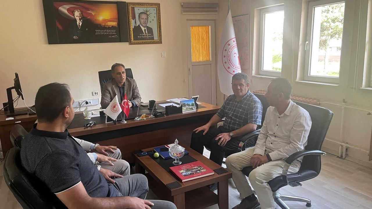 Kars Tarım ve Orman İl Müdürü Enver Aydın, Sarıkamış İlçe Tarım ve Orman Müdürlüğünü ziyaret etti – Birlik Haber Ajansı