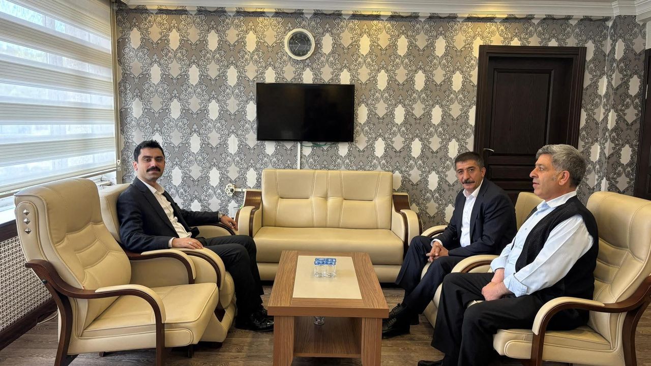 Susuz Belediye Başkanı Yantemur’dan Kaymakam Tutal’a hayırlı olsun ziyareti – Birlik Haber Ajansı