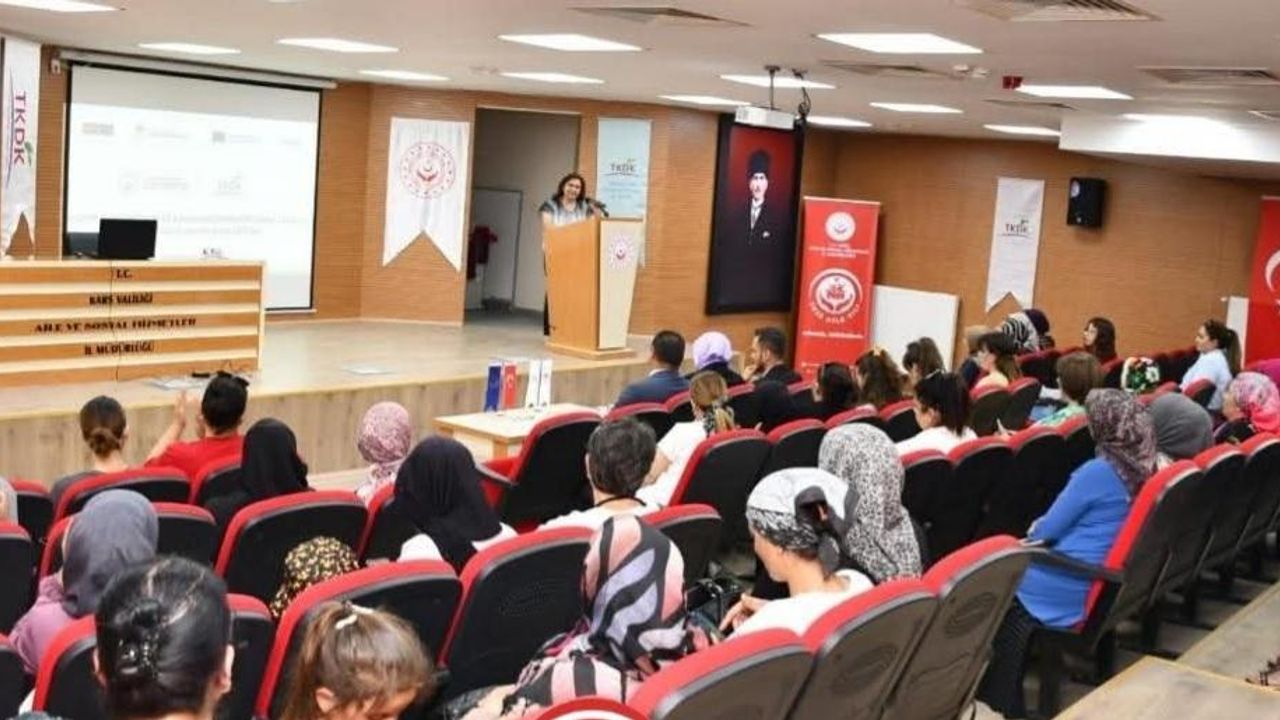 Kars’ta kadınlara yönelik proje hazırlama eğitimi düzenlendi – Birlik Haber Ajansı