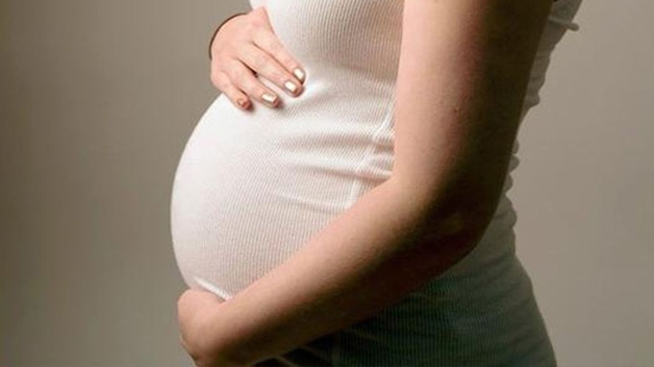 Riskli gebeliklerde yeni dönem: Bakanlık 49 tanıyla yakın takip başlatıyor – Birlik Haber Ajansı