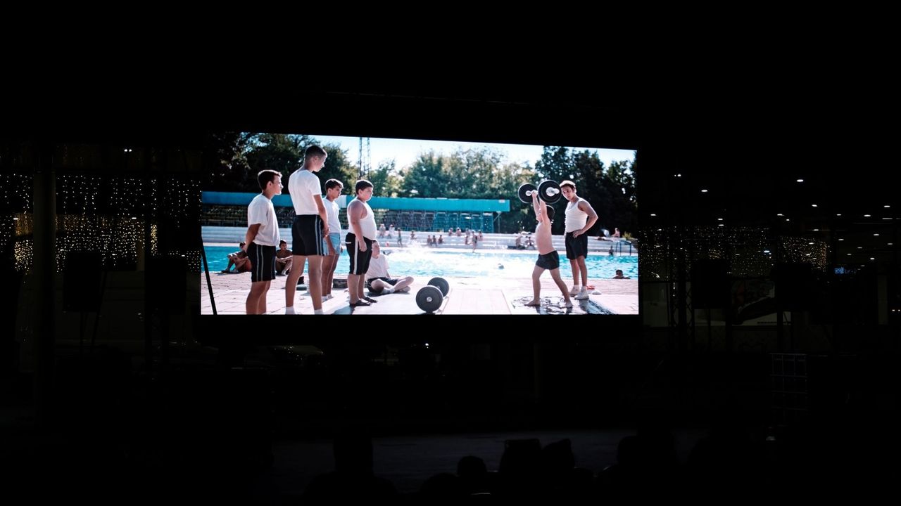 İzmit Milli İrade Meydanı’nda sinema keyfi – Birlik Haber Ajansı