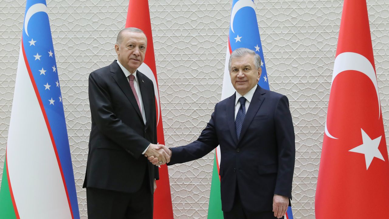 Erdoğan, Özbekistan Cumhurbaşkanı telefon görüşmesi yaptı