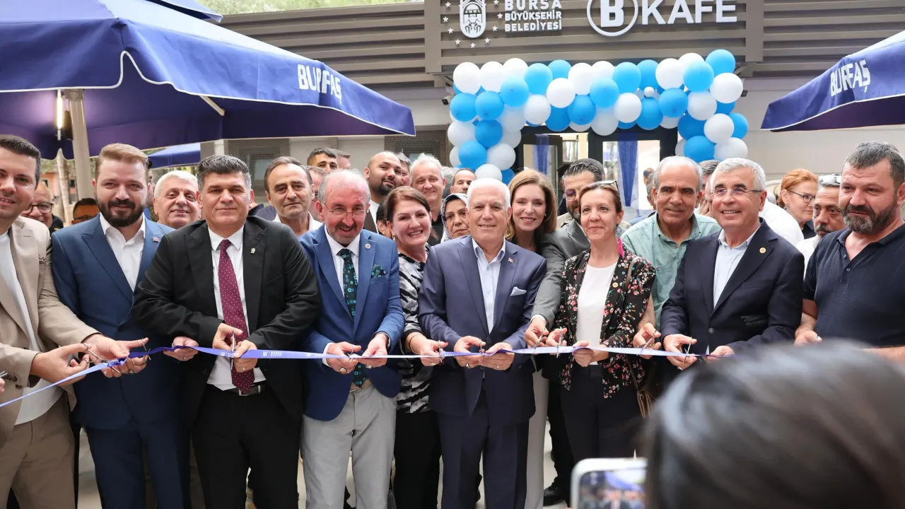 Bursa’da Sosyal Belediyecilik Büyüyor: B Kafe’nin 9. Şubesi Açıldı – Birlik Haber Ajansı