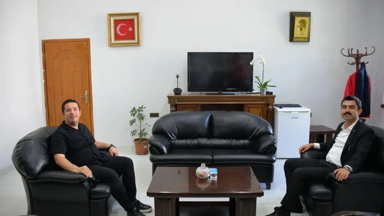 Susuz Kaymakamı Tutal’dan Gençlik ve Spor İl Müdürüne ziyaret – Birlik Haber Ajansı