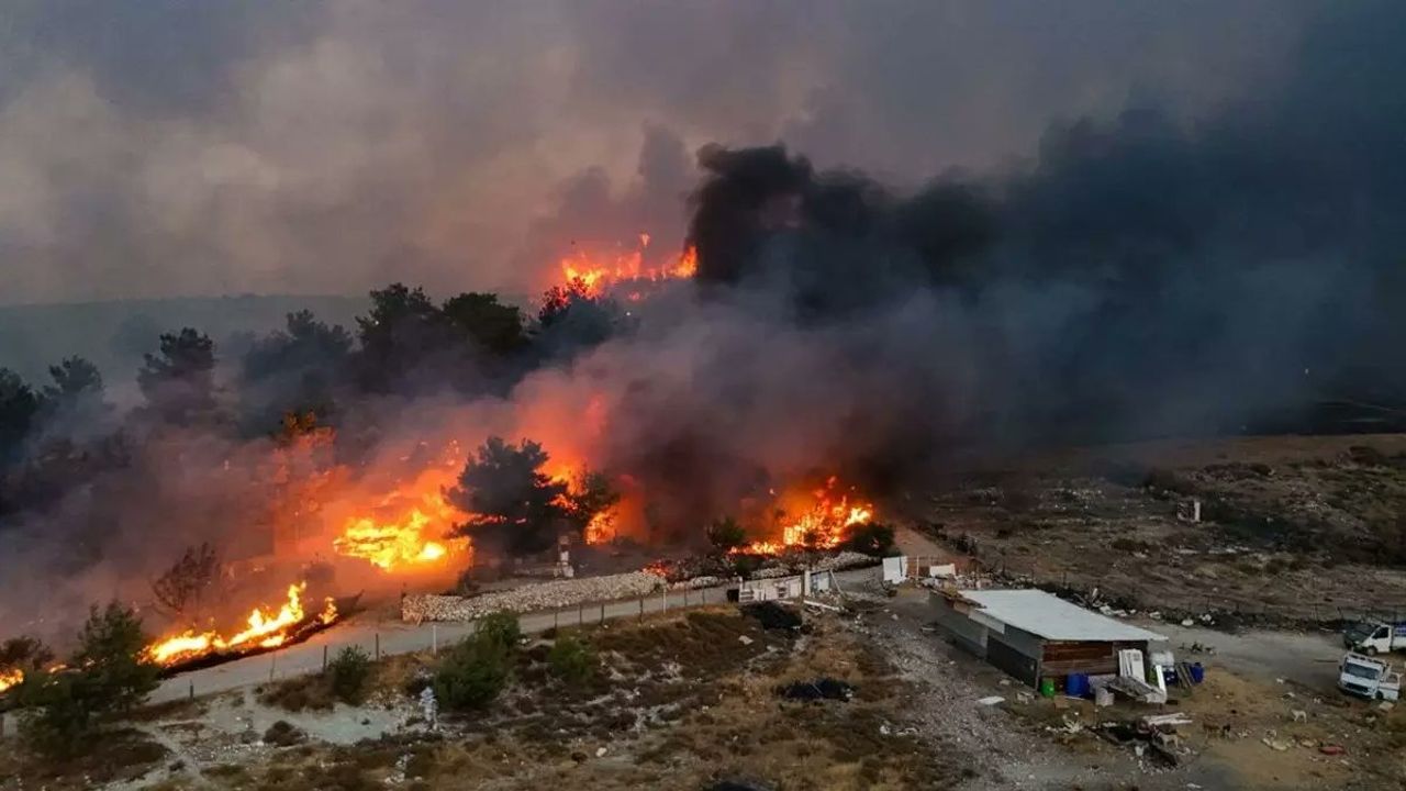 Osmaniye'de yangına müdahalede devrilen arazözde yaralanan 1 işçi daha şehit oldu