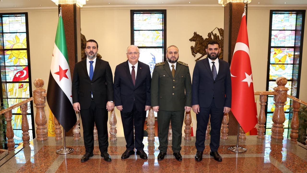 Milli Savunma Bakanı Yaşar Güler, Suriyeli mevkidaşıyla görüştü – Birlik Haber Ajansı