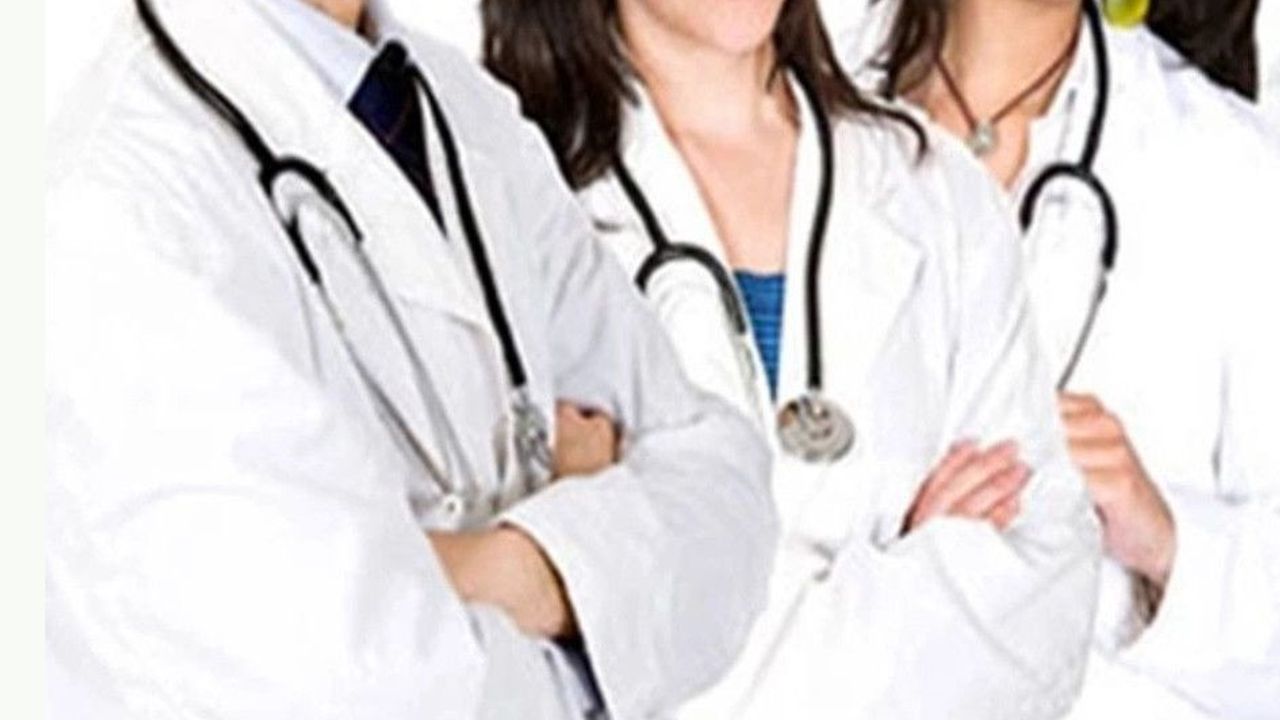 Burdur’un sağlık ordusu güçleniyor! 9 yeni doktor göreve başladı – Birlik Haber Ajansı