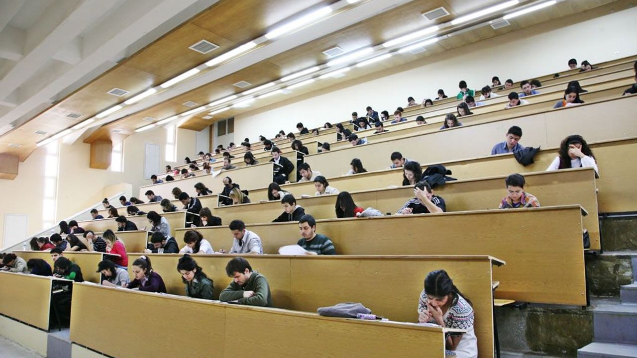 YKS tam puanlıların tercihi: Mühendislik ve hukuk – Birlik Haber Ajansı