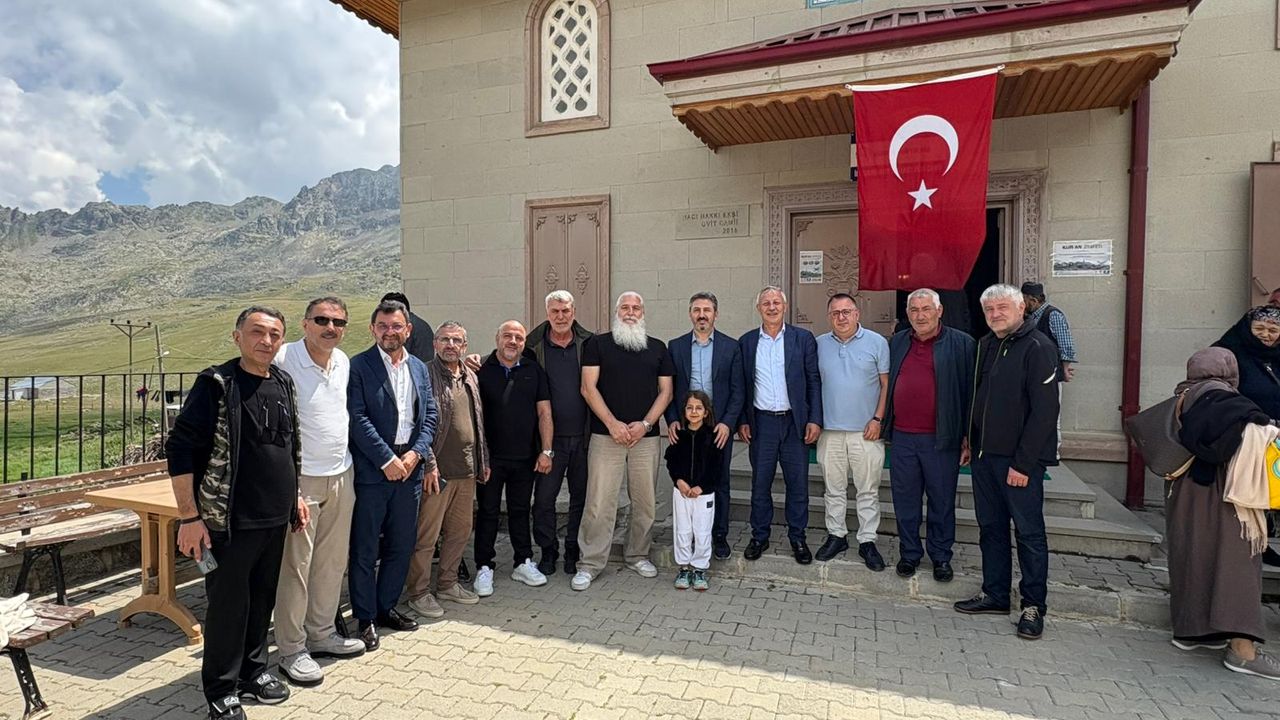 Ovit Hacı Hakkı Ekşi Camii’nde Kur’an ziyafeti – Birlik Haber Ajansı