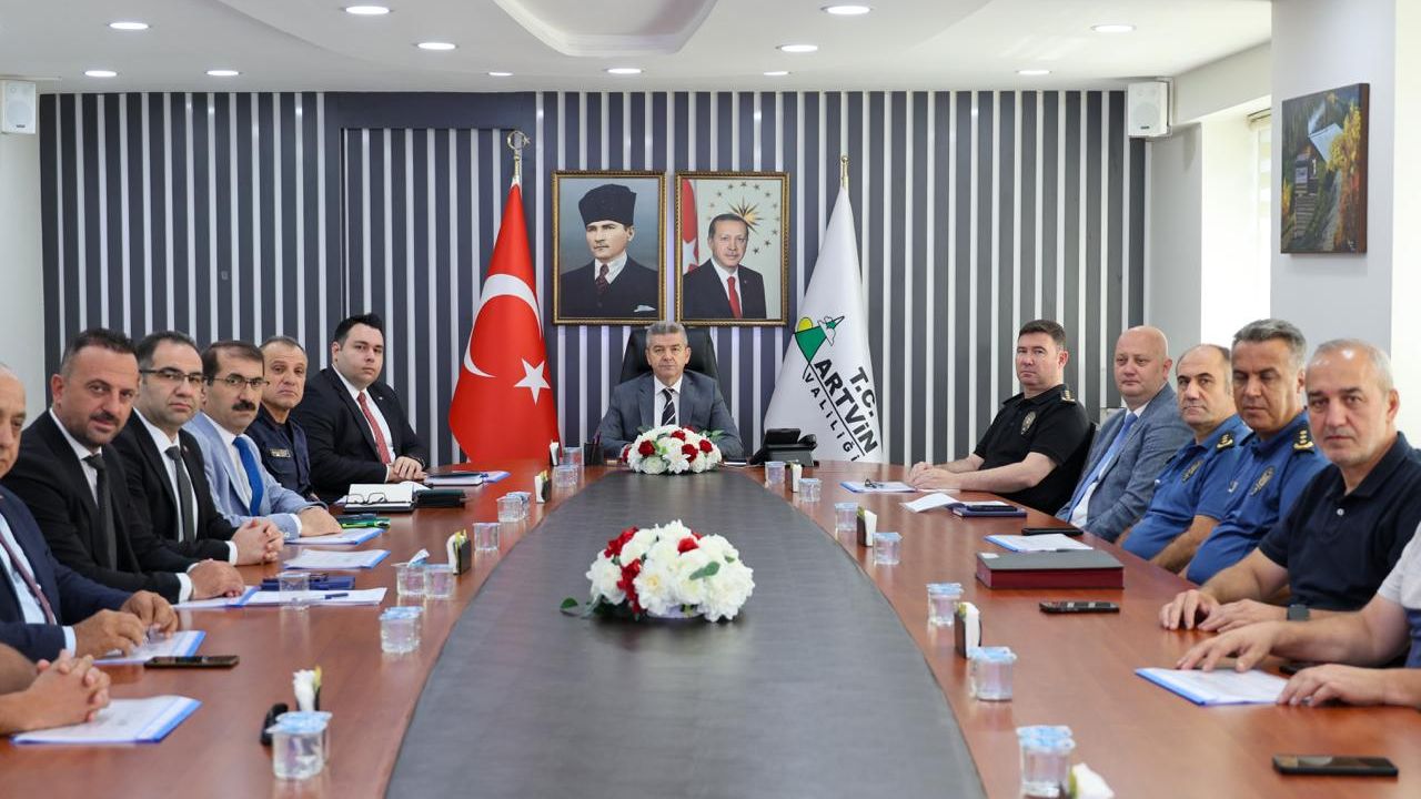 Artvin’de 2025-2026 sezonu İl Spor Güvenliği toplantısı gerçekleştirildi – Birlik Haber Ajansı