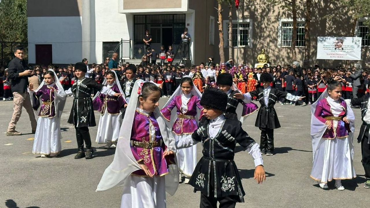 Kars’ta 2025-2026 Eğitim Öğretim Yılı başladı – Birlik Haber Ajansı