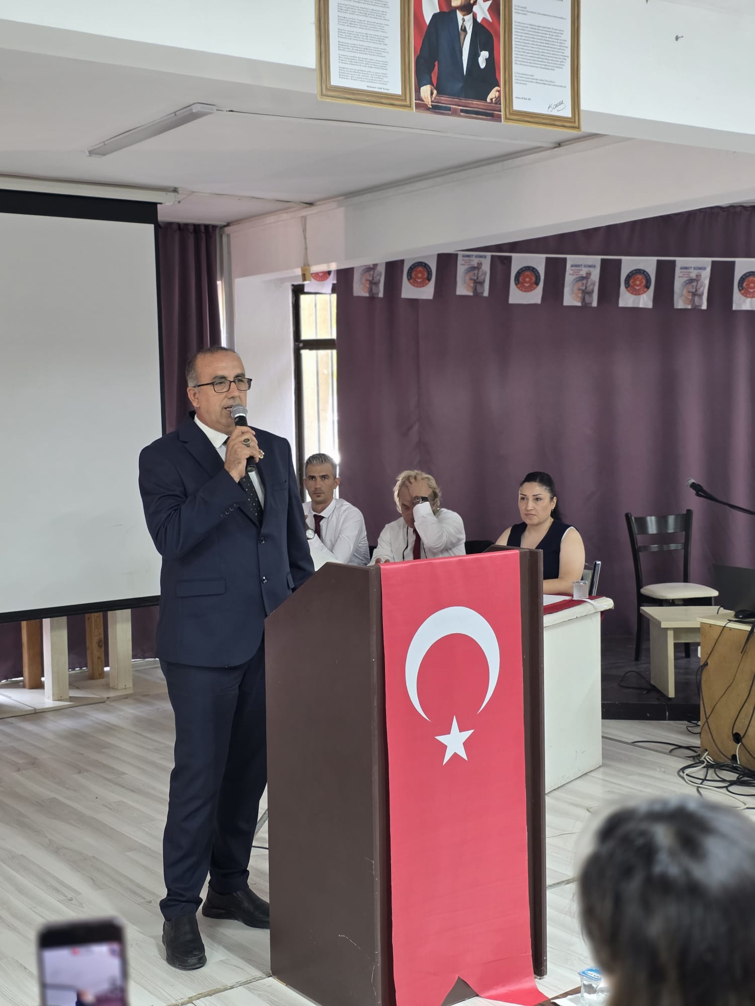 Türkiye Cumhuriyeti bir hukuk devletidir.