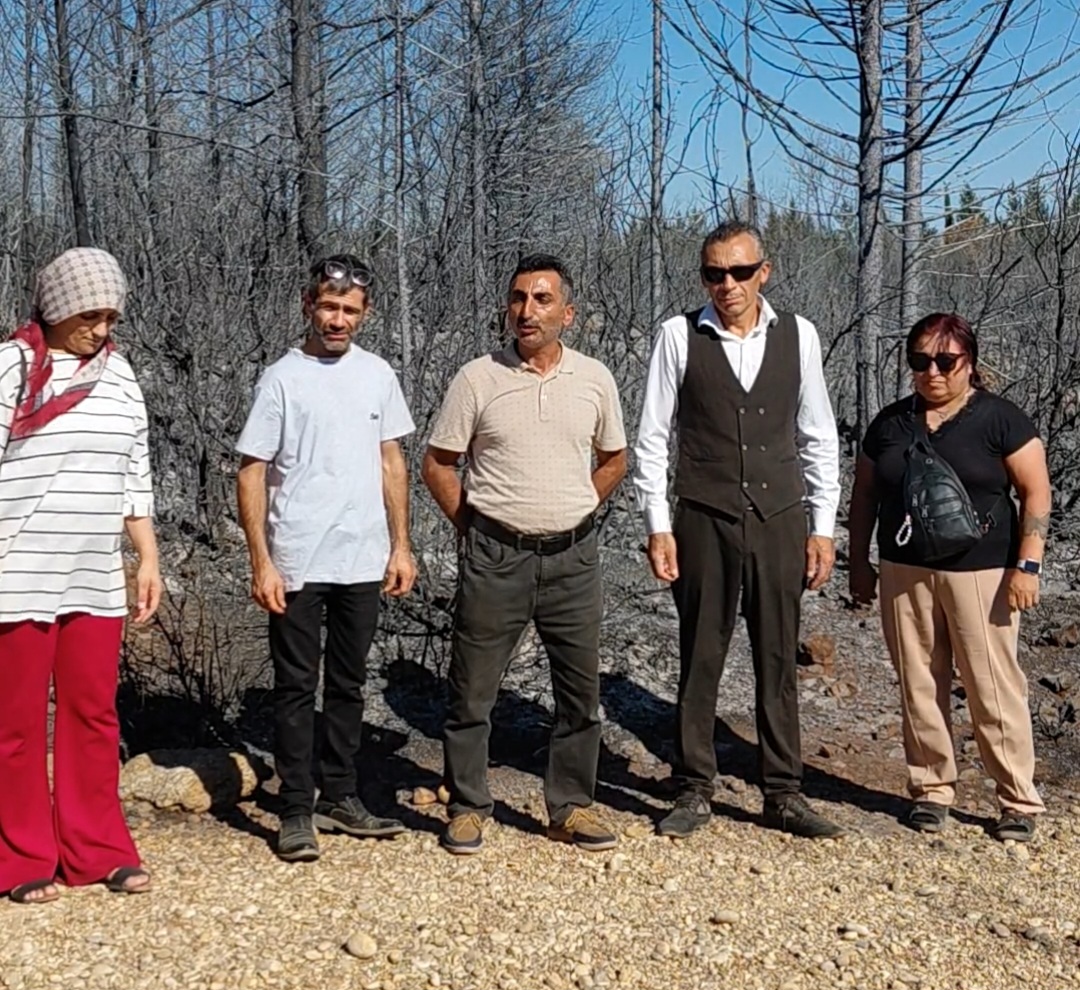MİLLİ DİRİLİŞ PARTİSİ SAHADA: HEM TAZİYEDE BULUNDULAR HEM YANGIN BÖLGESİNİ İNCELEDİLER